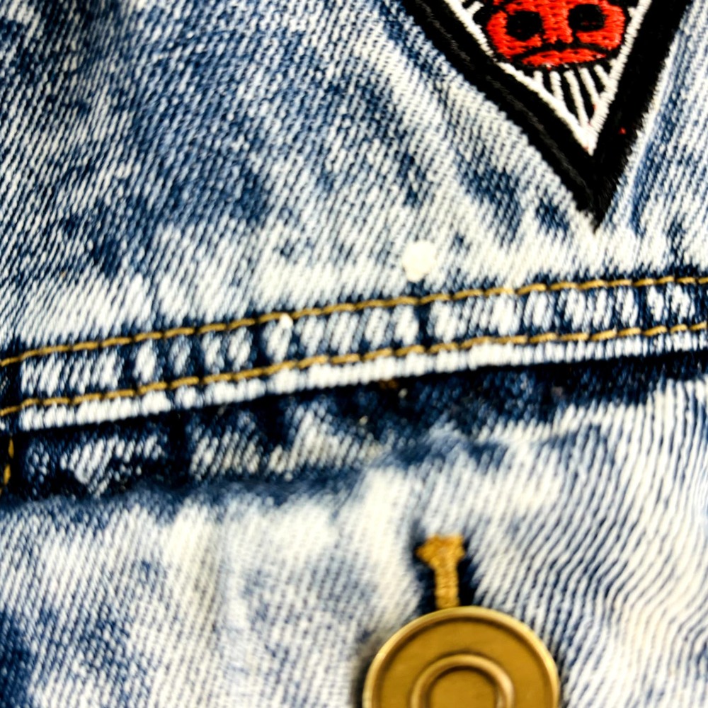 Mens XL Chicago Bulls World Tour Distressed Denim Vest NBA Button Pockets‎ Flaws - Picture 9 of 10